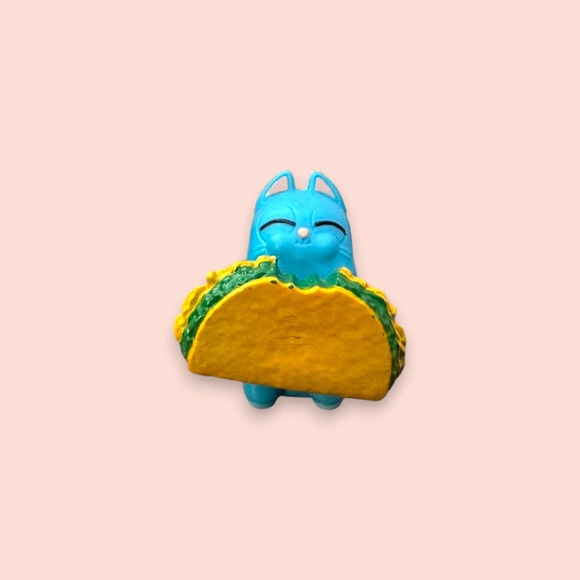 Hasbro Lost Kitties - Blue Taco Cat - Picture 1 of 1